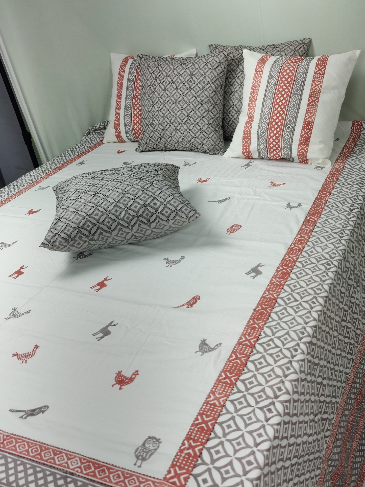 Bed Cover with Cushion covers